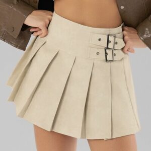Buckle Decor Pleated Mini Skirt